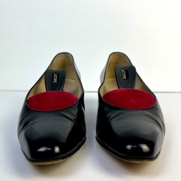 Bally Tipin Style Flex Black Leather Heels Gold Accent Size 39 - Picture 4 of 13